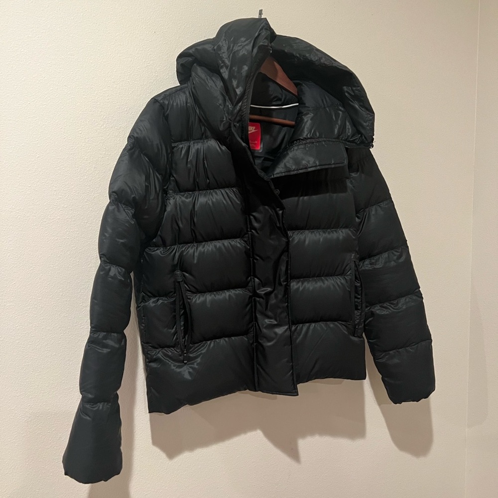 WOMEN'S NIKE SPORTSWEAR HOODED CLASSIC PUFFER JACKET sz-S, NWOT